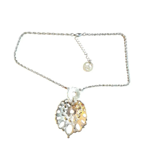 Vintage Crown Trifari salmon cabochon choker necklace - Picture 3 of 3